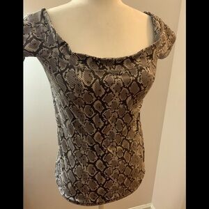 Guess tee, snake print cotton/spandex , size M